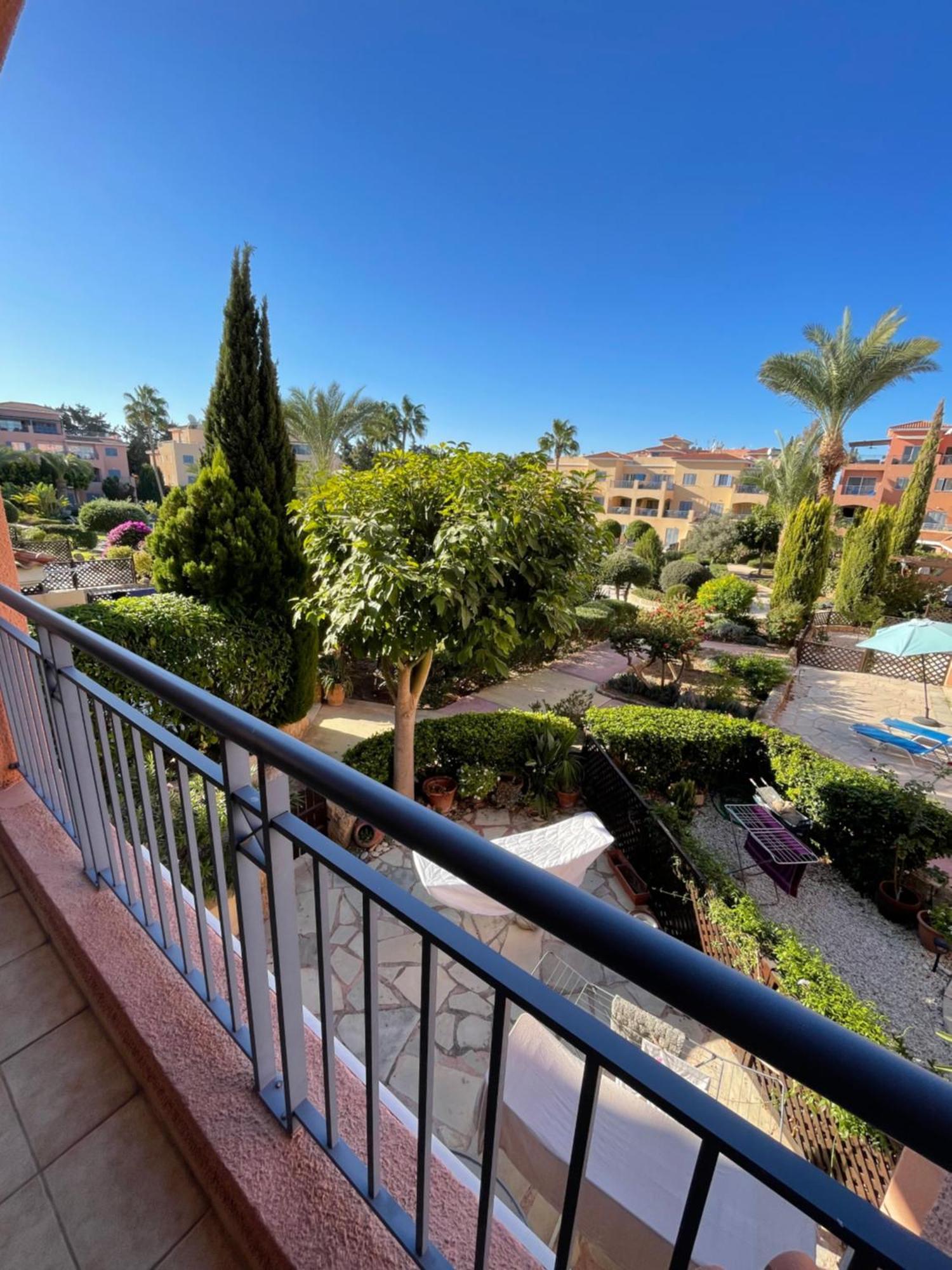 Limnaria Gardens Two Bedroom Apartment With Balcony Paphos Exterior foto